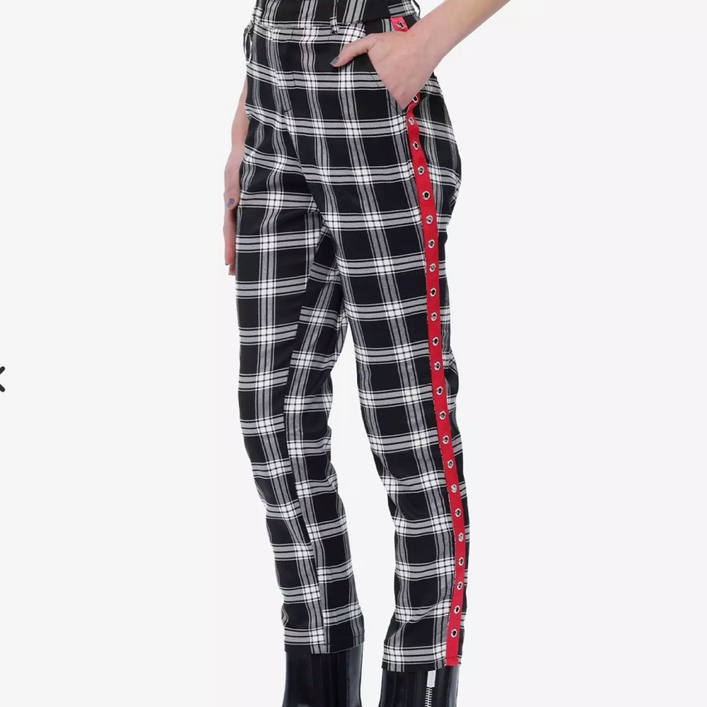 Hot Topic Black and White Pants with Bold Plaid Design and Red Stripe Down Side